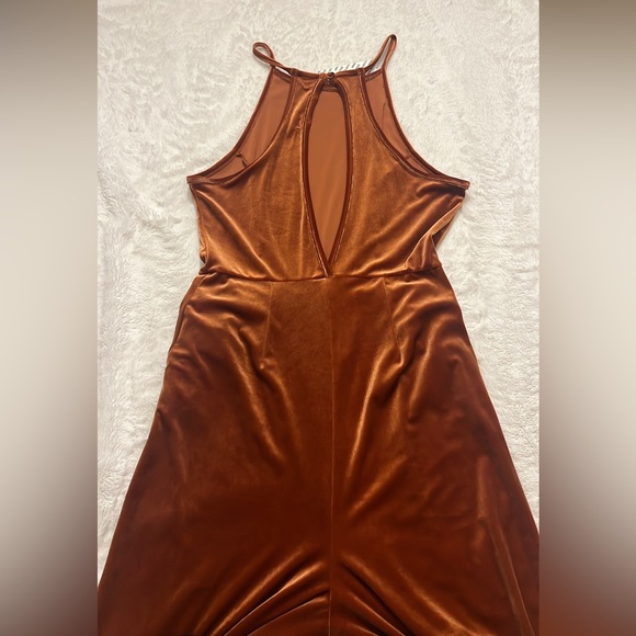 Urban Outfitters Naomi Velvet Terra Cotta Jumpsuit - Picture 6 of 6